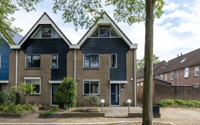 Den Elst 15