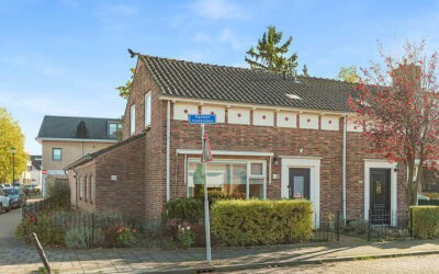 Pastoor Oomenlaan 32