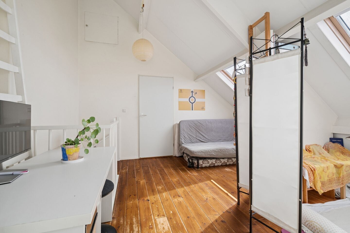 Tussenwoning te koop: Veldbies 41, Terheijden