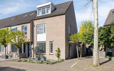Lage Stee 15-A