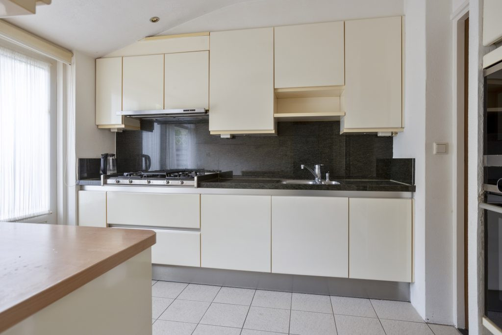 Twee-onder-één-kap te koop: Donkerstraat 21, Teteringen