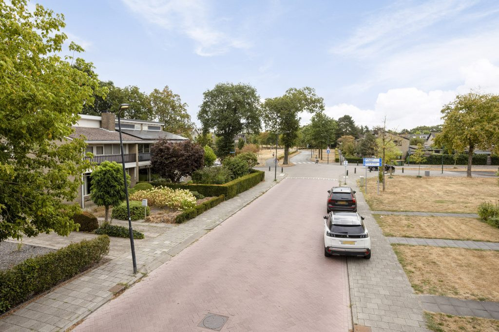Twee-onder-één-kap te koop: Donkerstraat 21, Teteringen