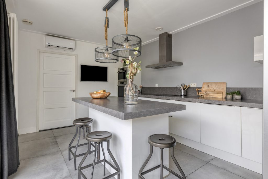 Tussenwoning te koop: Platte Akker 40, Teteringen