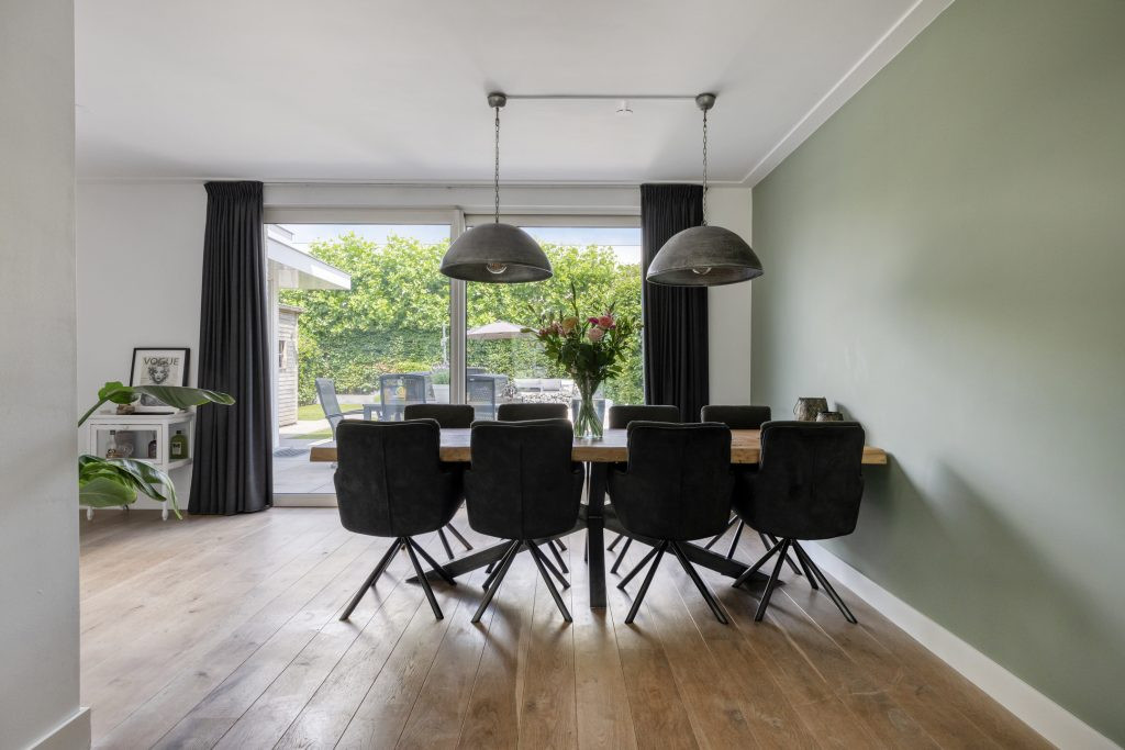 Tussenwoning te koop: Platte Akker 40, Teteringen