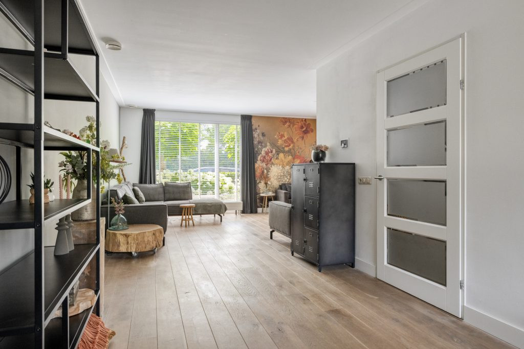 Tussenwoning te koop: Platte Akker 40, Teteringen
