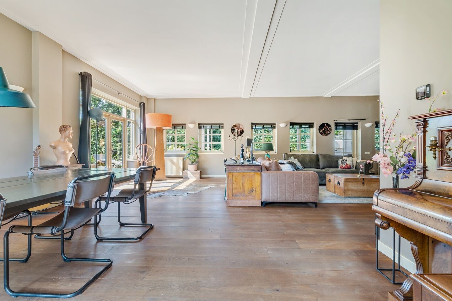 Vrijstaande woning te koop: Strijbeekseweg 13, Ulvenhout