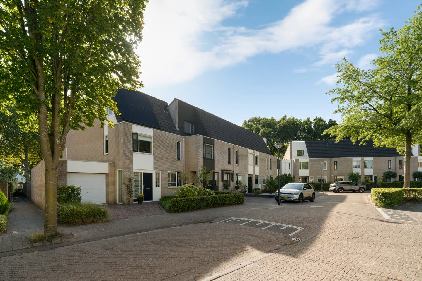 Hoekwoning te koop: Tweeschaar 40, Bavel