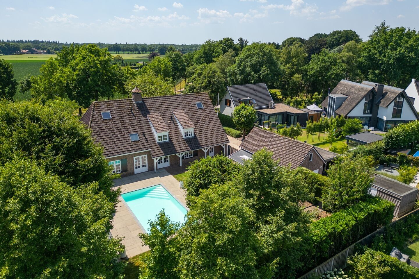 Vrijstaande woning te koop: Roosbergseweg 2, Bavel