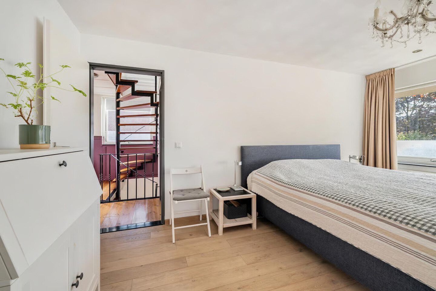 Twee-onder-één-kap te koop: Driehoek 38, Bavel