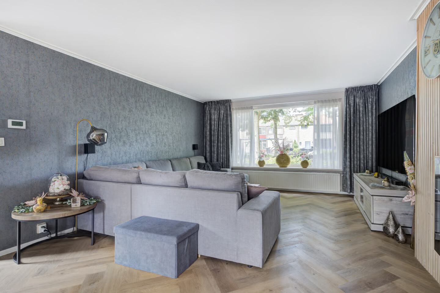 Twee-onder-één-kap te koop: Baai 21, Etten-Leur