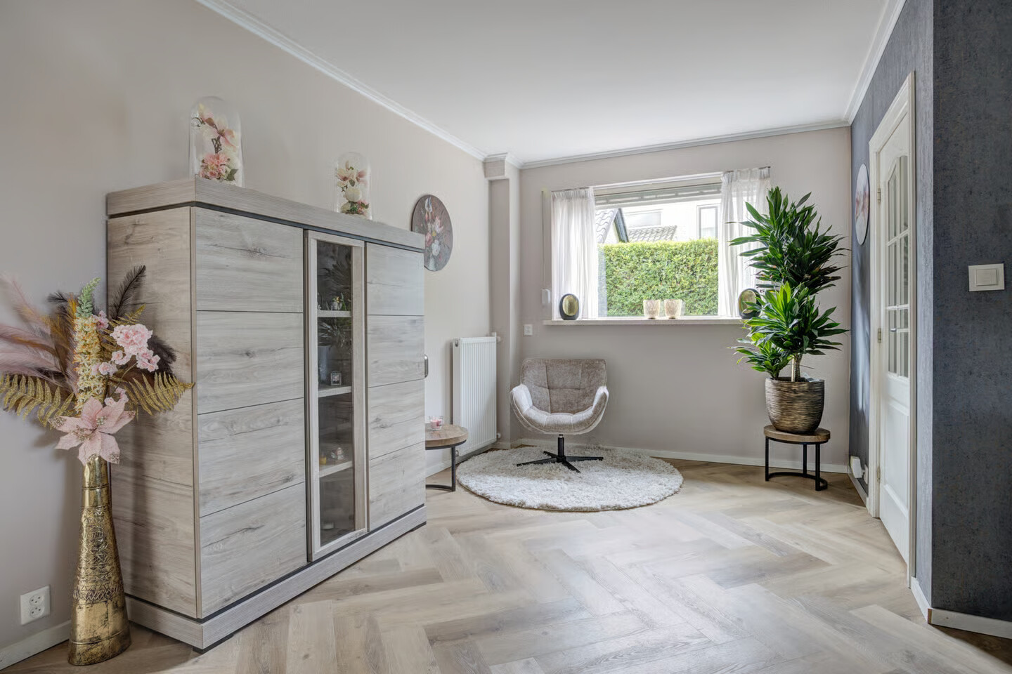 Twee-onder-één-kap te koop: Baai 21, Etten-Leur