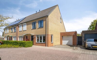 Kasteellaan 13