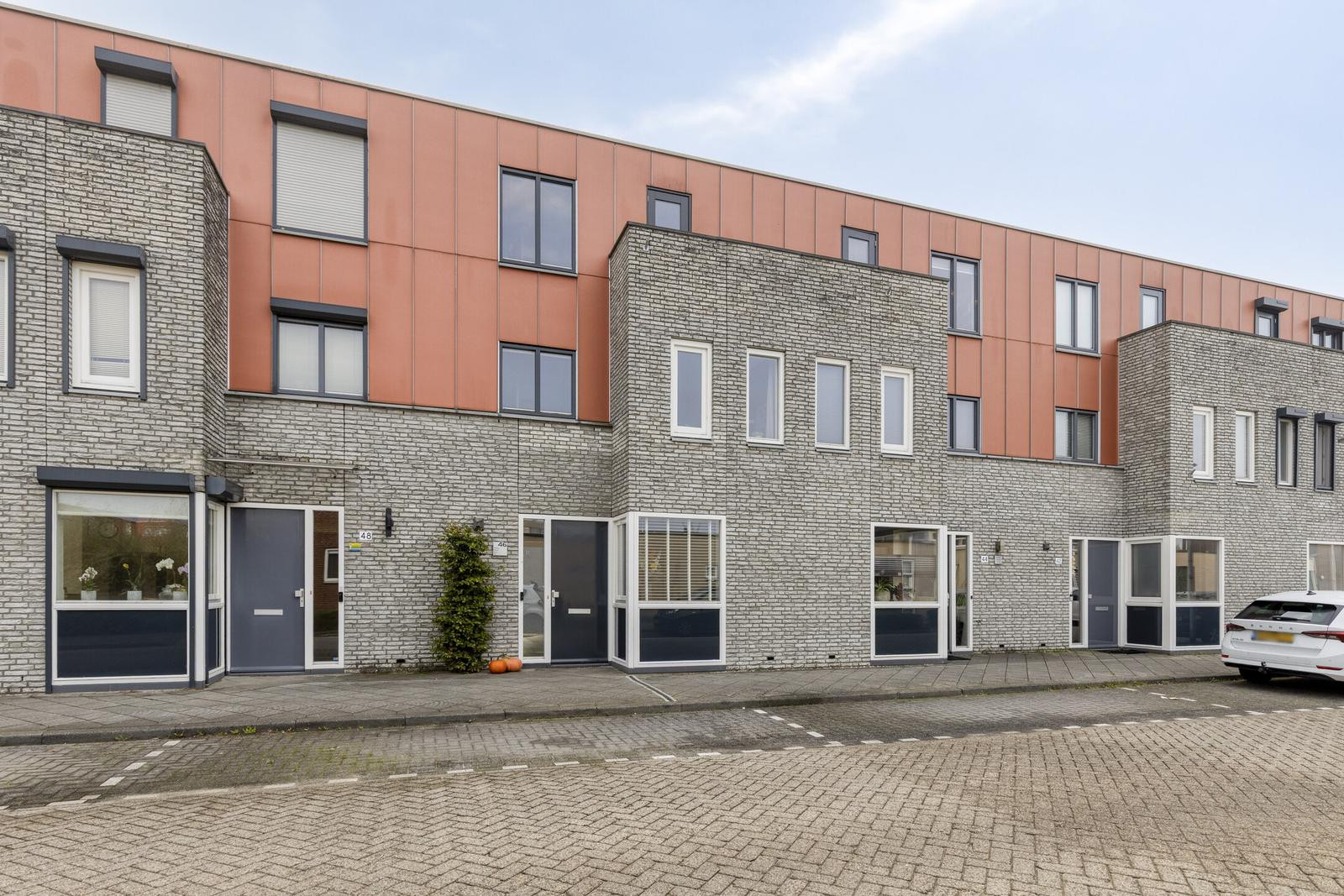 Tussenwoning te koop: Spinaker 46, Etten-Leur