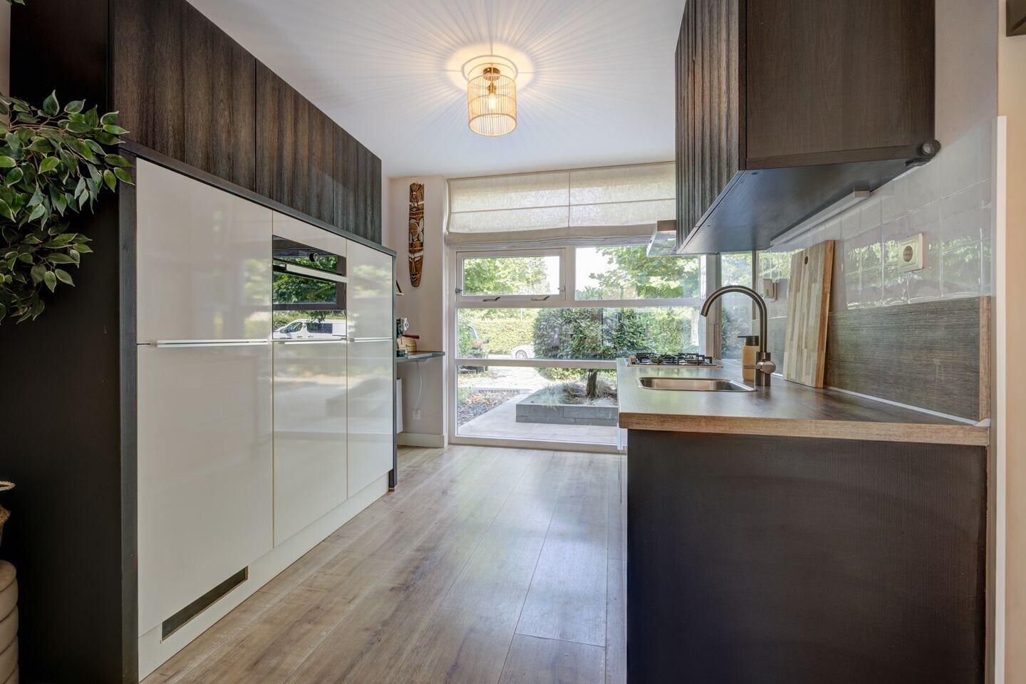 Tussenwoning te koop: Keenseweg 83, Etten-Leur