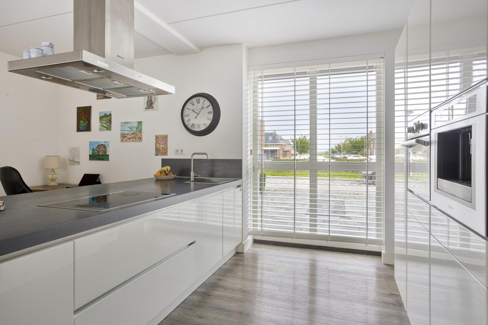 Hoekwoning te koop: Muldersweg 156, Etten-Leur