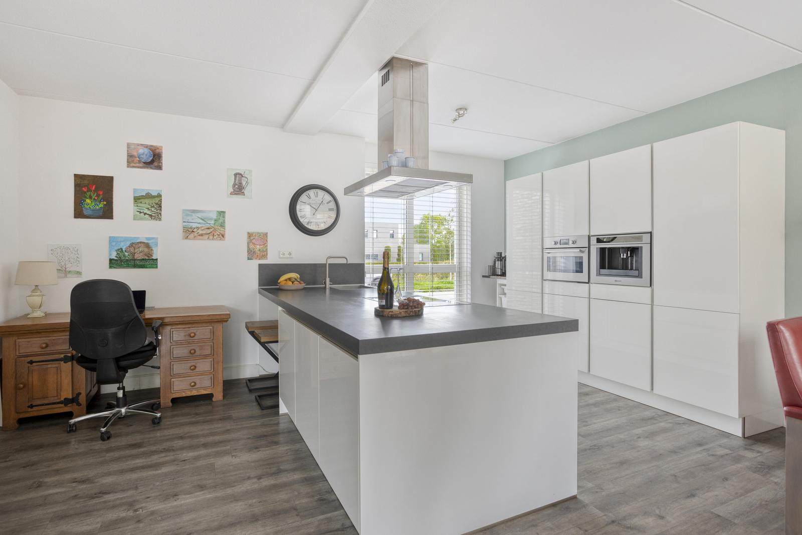Hoekwoning te koop: Muldersweg 156, Etten-Leur