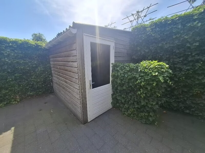 Tussenwoning te koop: Marskramerstraat 72, Etten-Leur