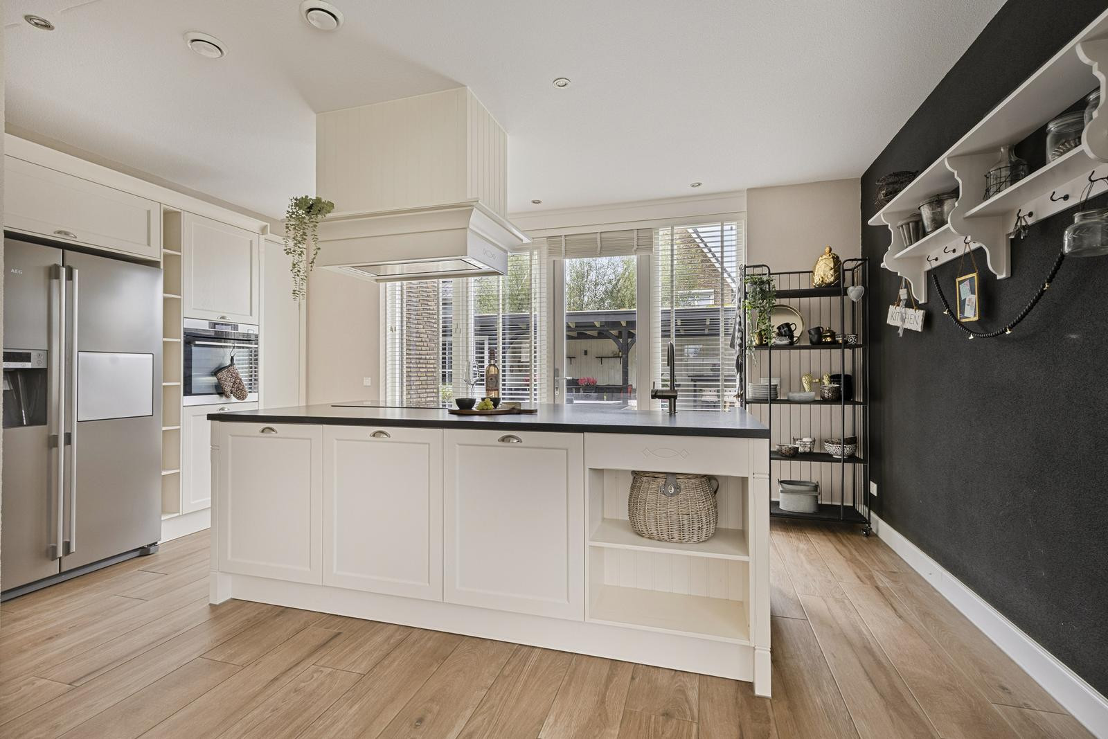 Hoekwoning te koop: Concordialaan 169, Etten-Leur