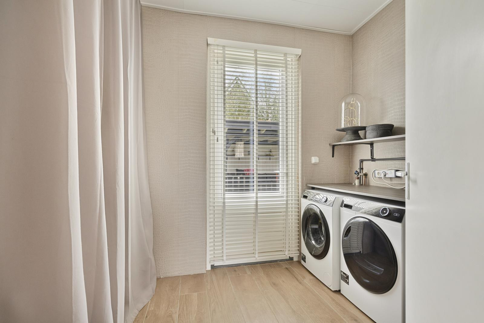 Hoekwoning te koop: Concordialaan 169, Etten-Leur