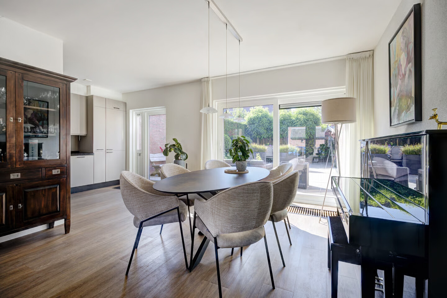 Twee-onder-één-kap te koop: Torenvalk 46, Etten-Leur