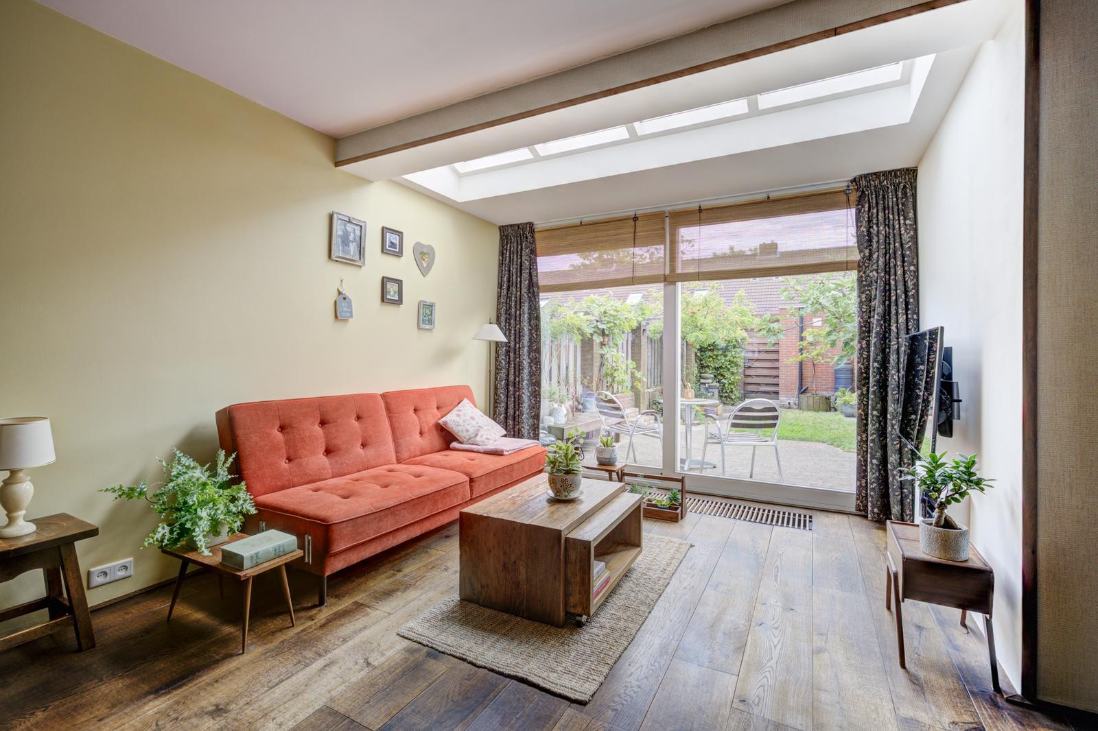 Tussenwoning te koop: Meerkoet 29, Etten-Leur