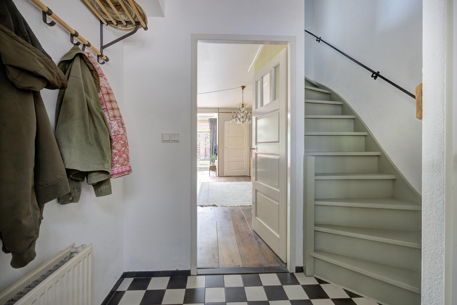 Tussenwoning te koop: Meerkoet 29, Etten-Leur