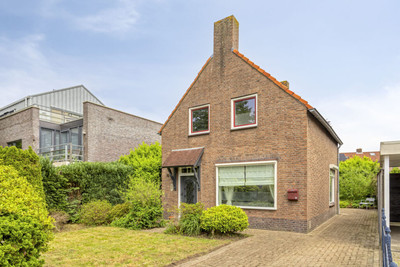 Stationsstraat 92