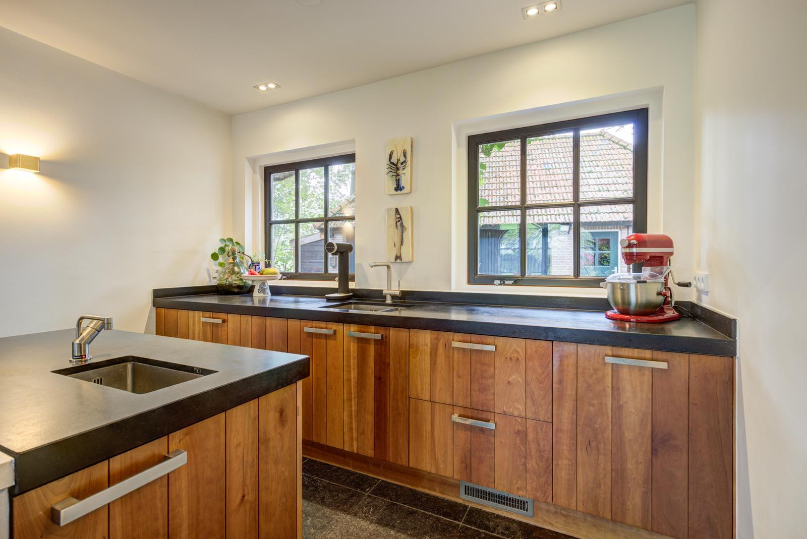 Vrijstaande woning te koop: Hoge Vaartkant 18, Etten-Leur