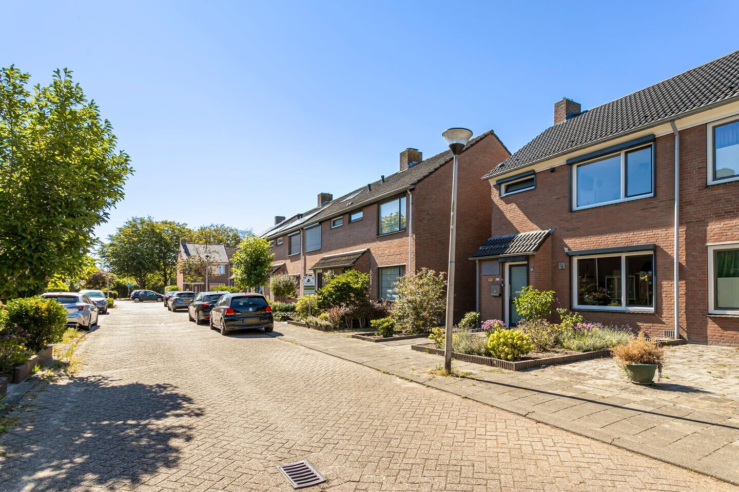 Hoekwoning te koop: Hazeleger 12, Etten-Leur