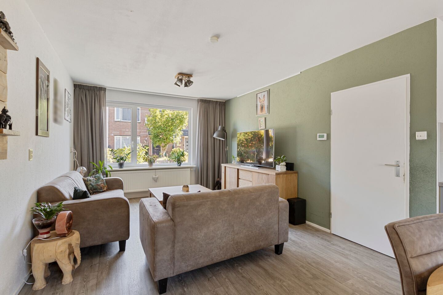 Hoekwoning te koop: Hazeleger 12, Etten-Leur