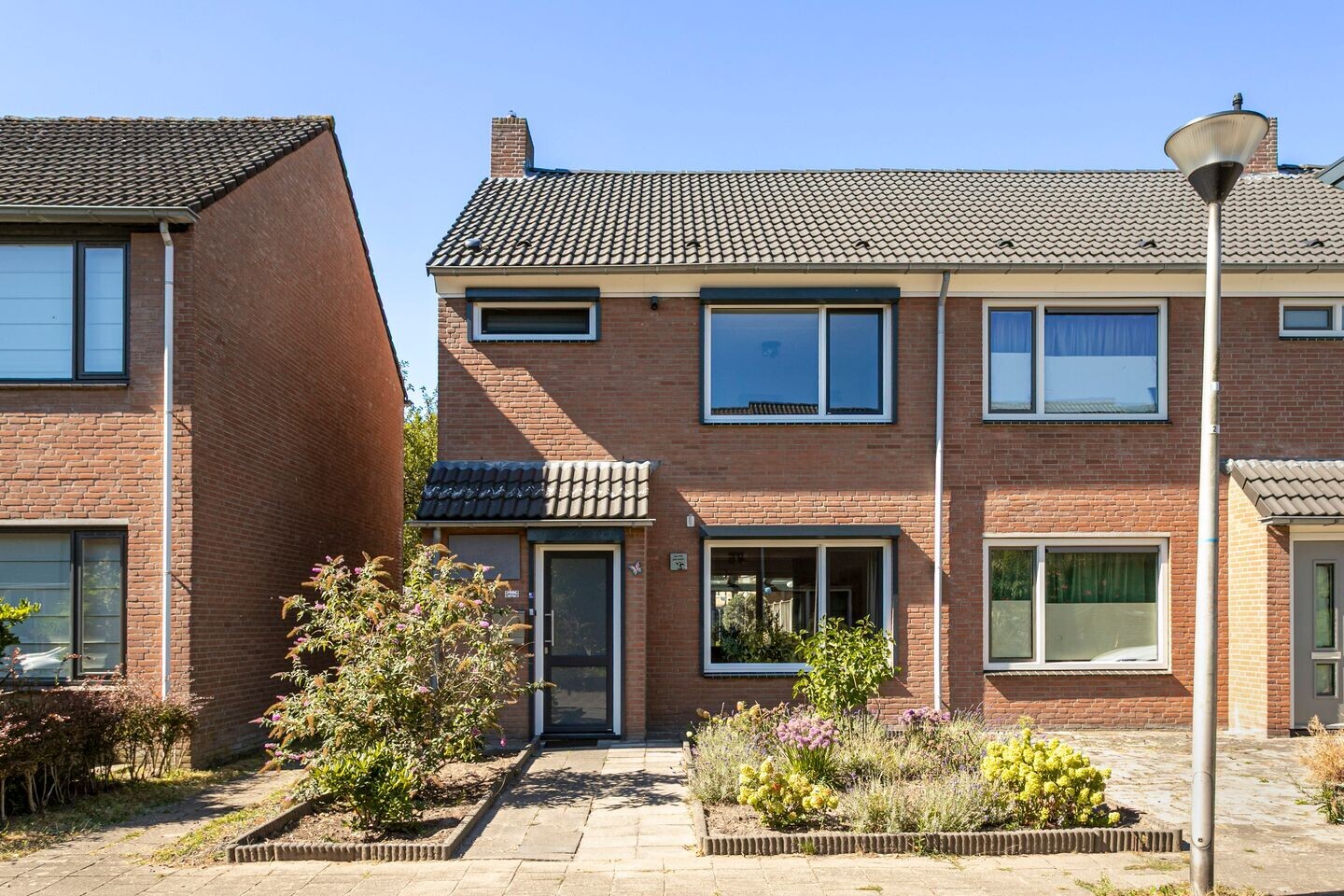 Hoekwoning te koop: Hazeleger 12, Etten-Leur