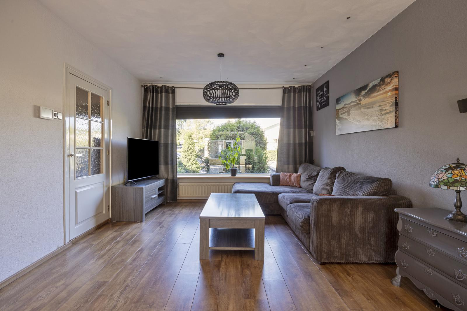 Tussenwoning te koop: Tolhuislaan 76, Etten-Leur