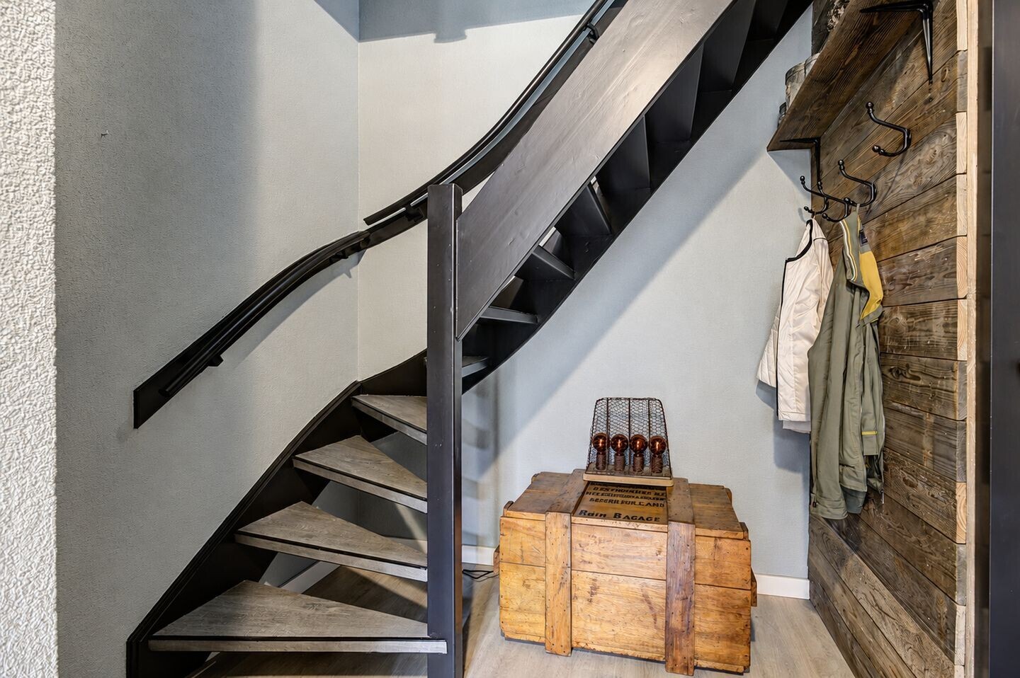 Tussenwoning te koop: Bazuinlaan 21, Etten-Leur