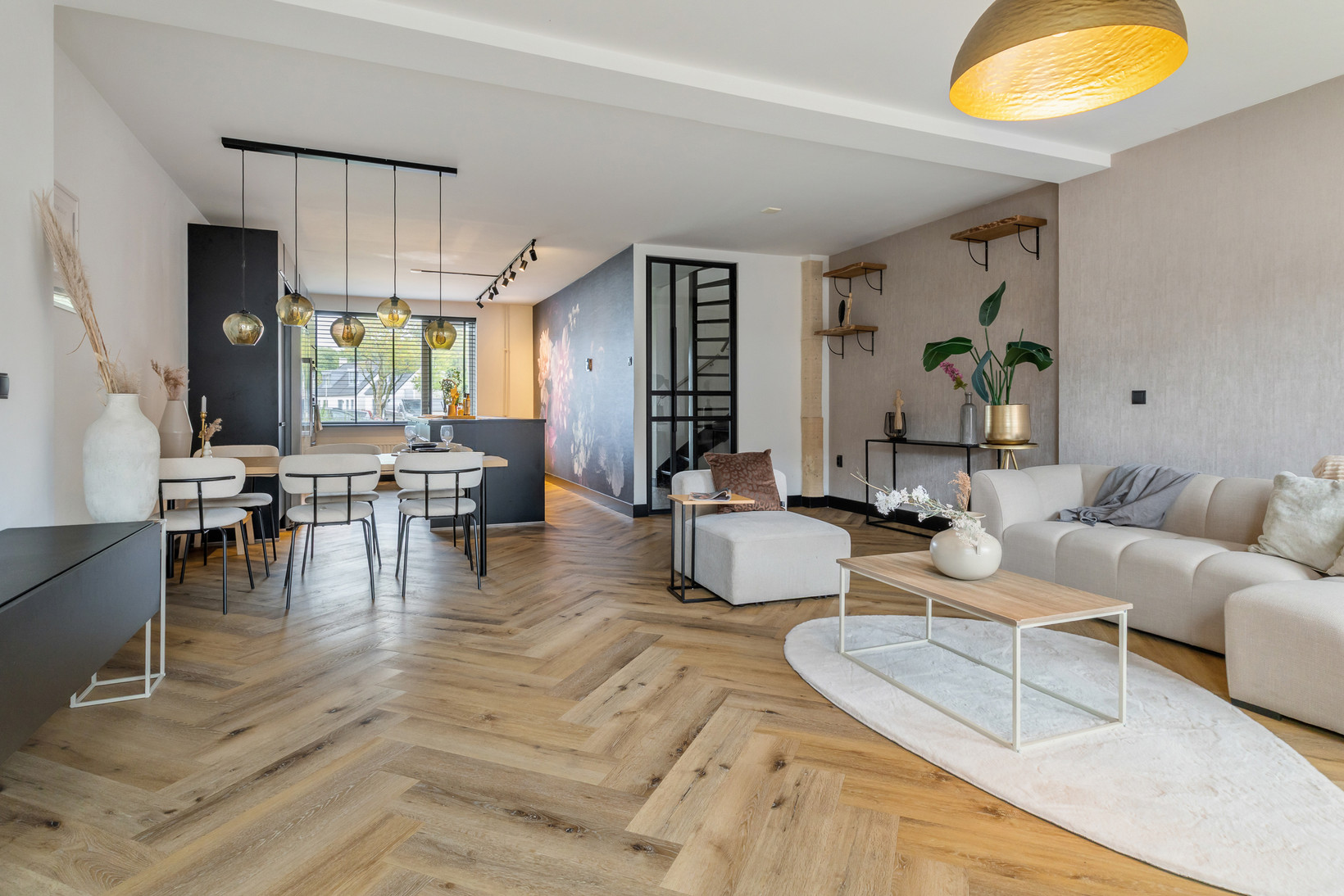 Tussenwoning te koop: Orgelhof 20, Etten-Leur