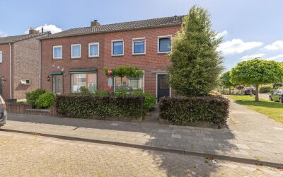 Meidoornstraat 13
