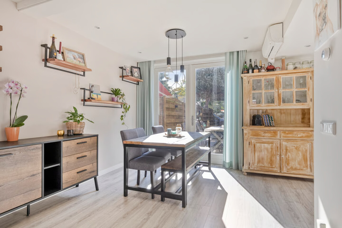 Tussenwoning te koop: Esdoornstraat 23, Zundert