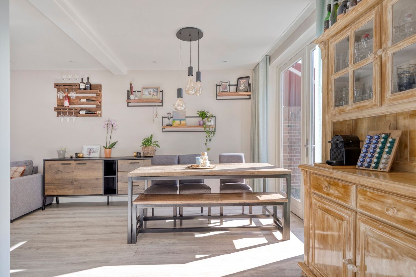 Tussenwoning te koop: Esdoornstraat 23, Zundert