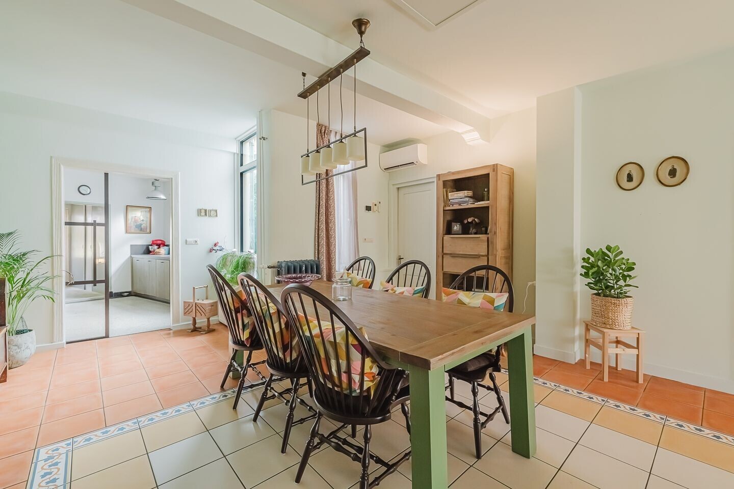 Tussenwoning te koop: Molenstraat 142, Zundert