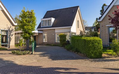 Den Hof 35