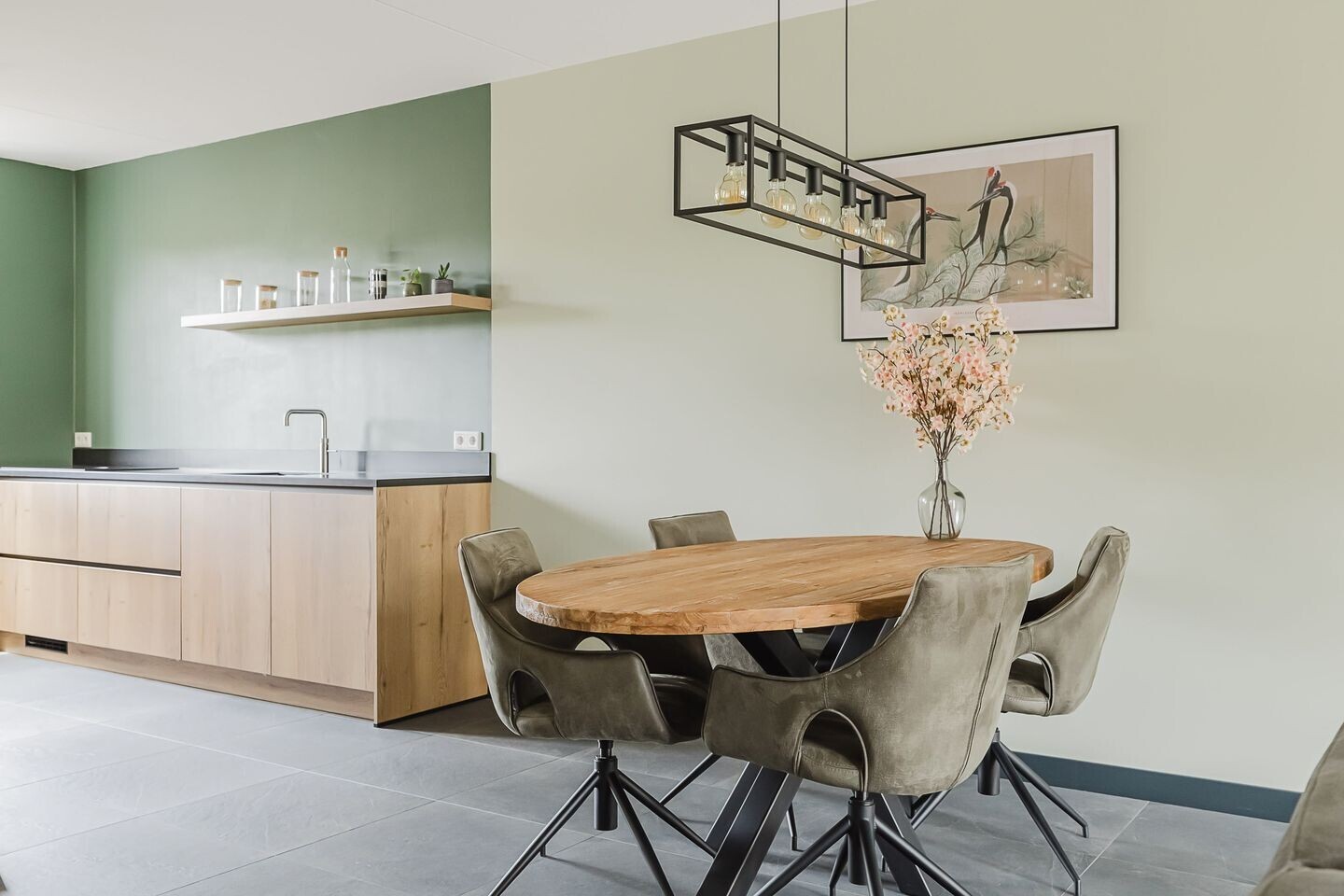 Tussenwoning te koop: De Oogst 6, Zundert