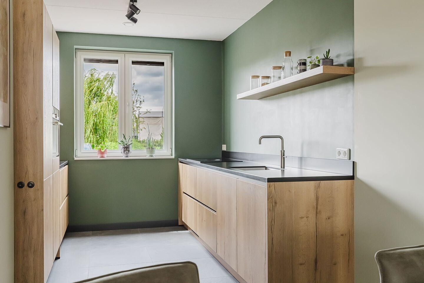 Tussenwoning te koop: De Oogst 6, Zundert