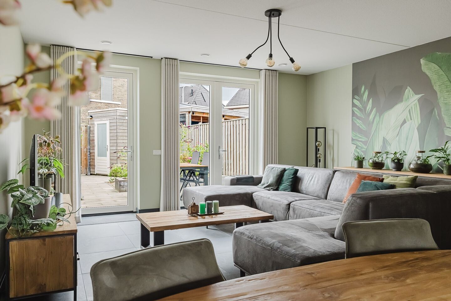 Tussenwoning te koop: De Oogst 6, Zundert