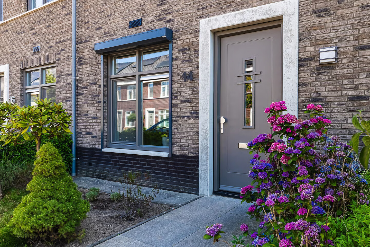 Tussenwoning te koop: Boomgaard 14, Zundert