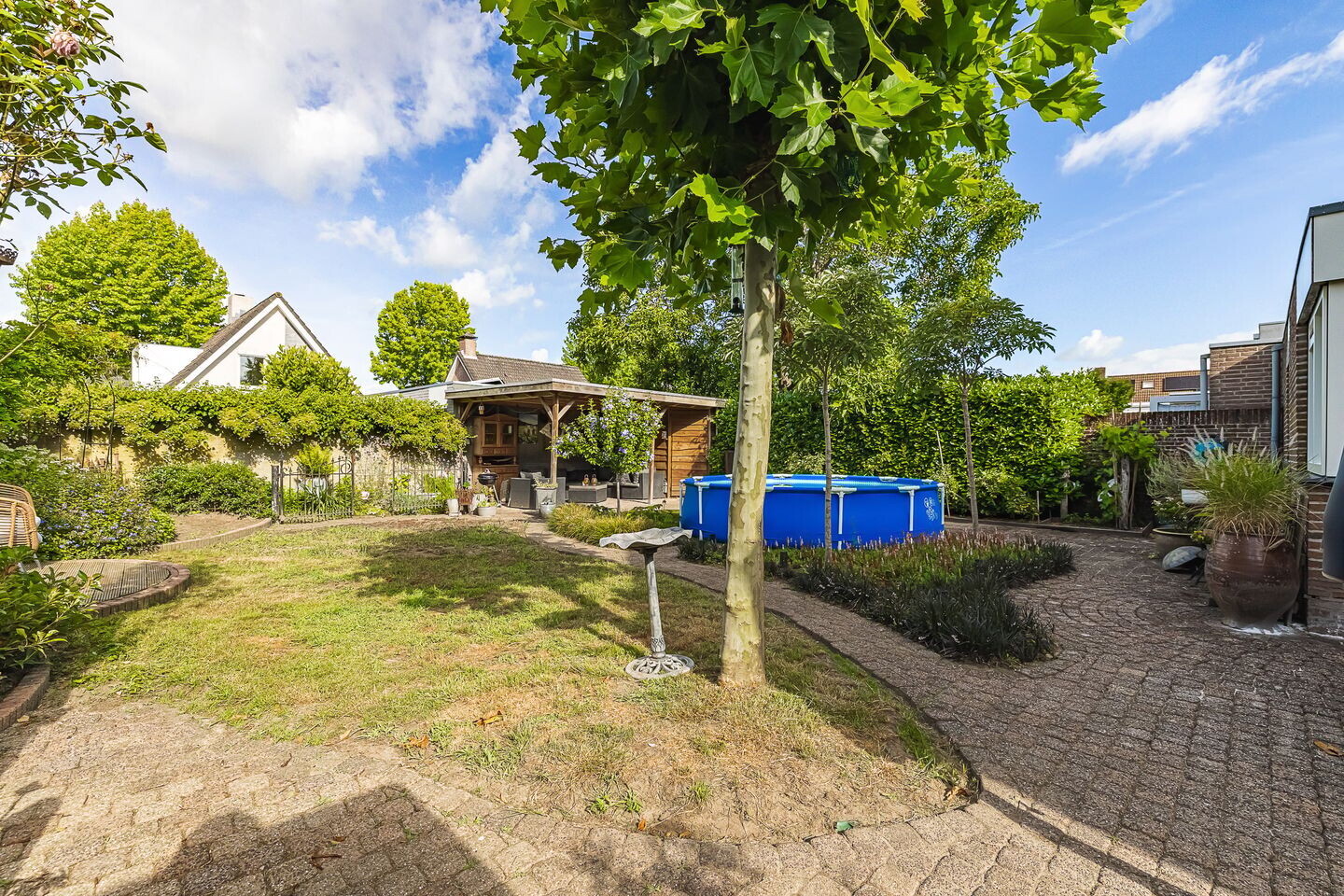Hoekwoning te koop: Bloemenstee 10, Klein Zundert