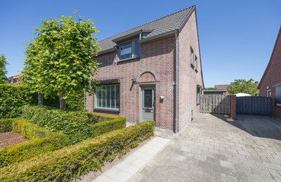 Kapelaan L. de Nijsstraat 6