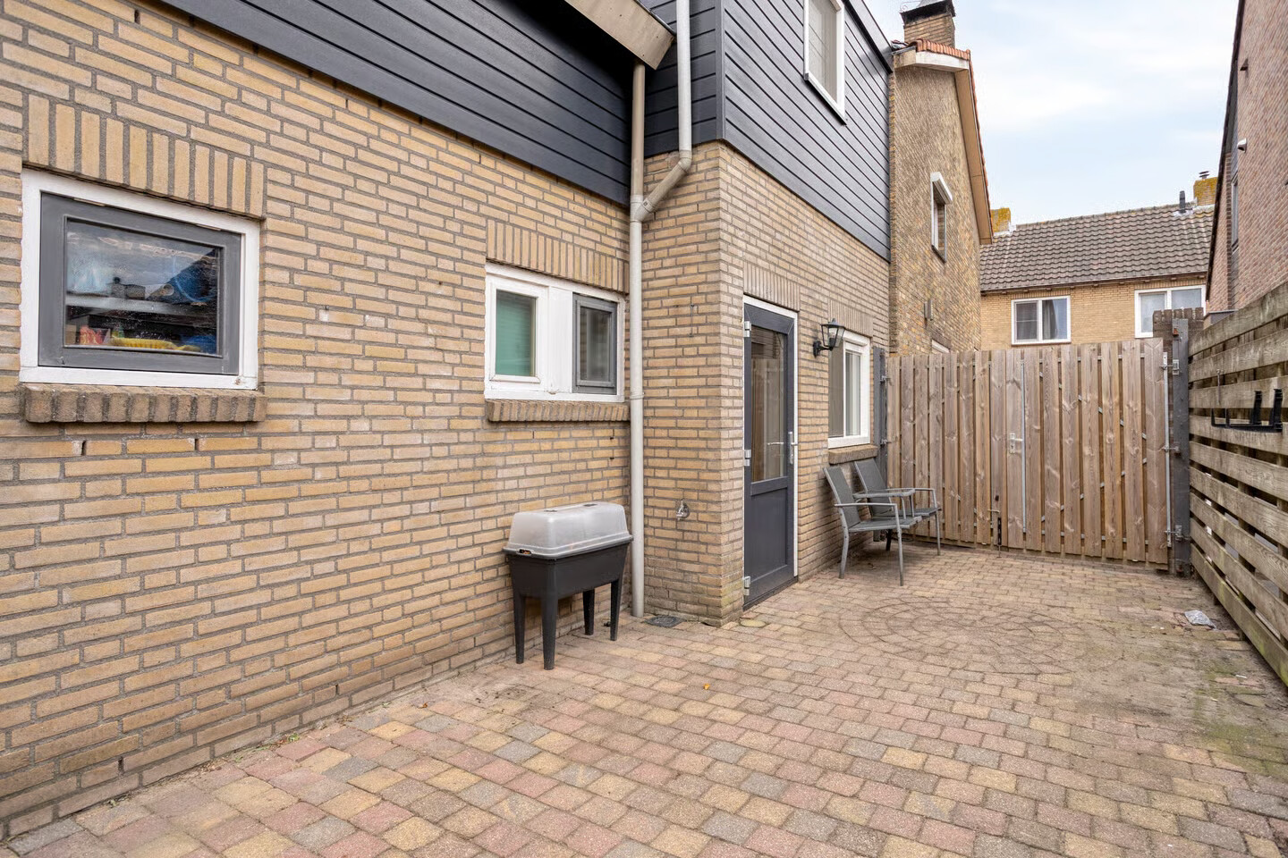 Hoekwoning te koop: Lagestraat 11, Rijsbergen