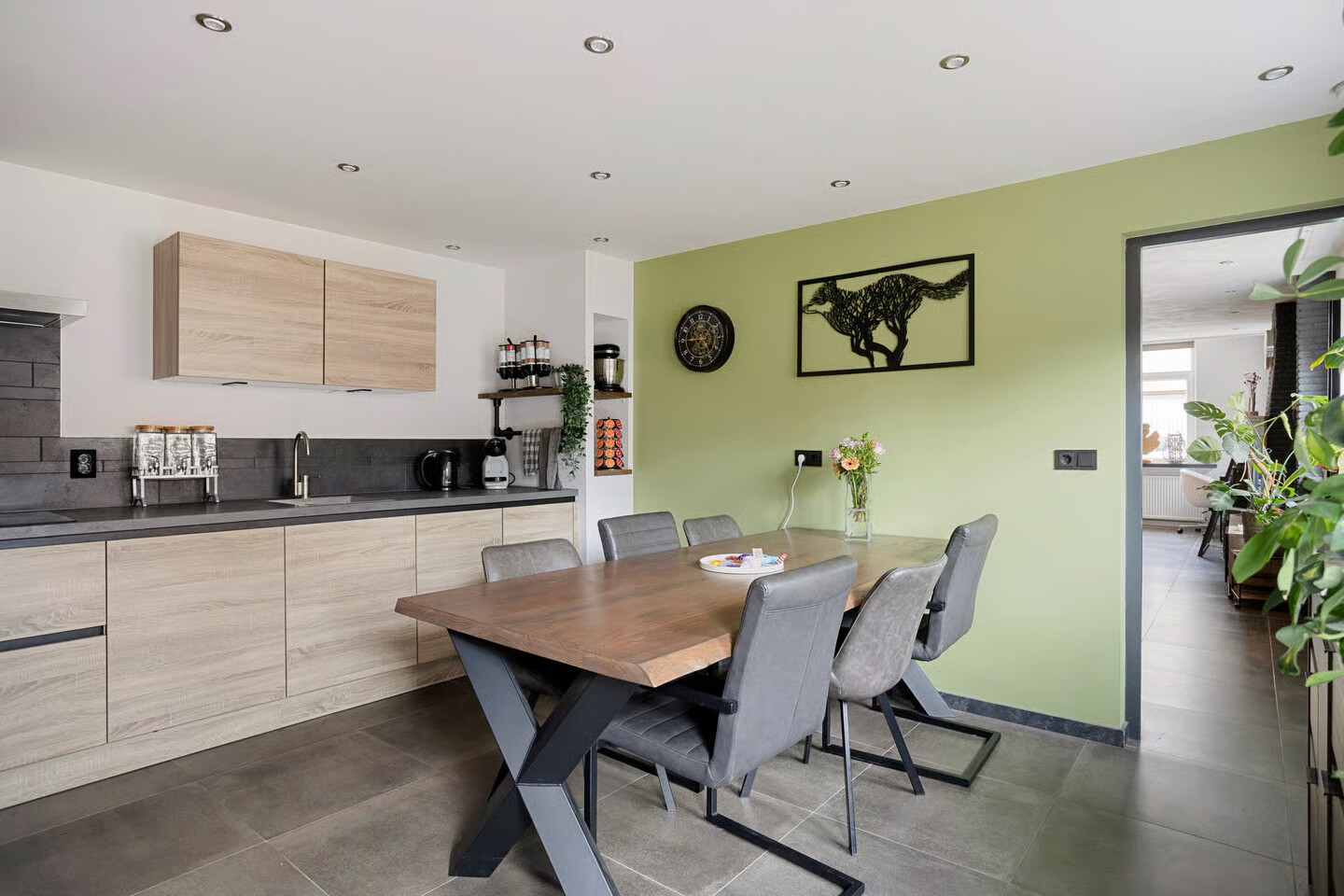 Hoekwoning te koop: Lagestraat 11, Rijsbergen