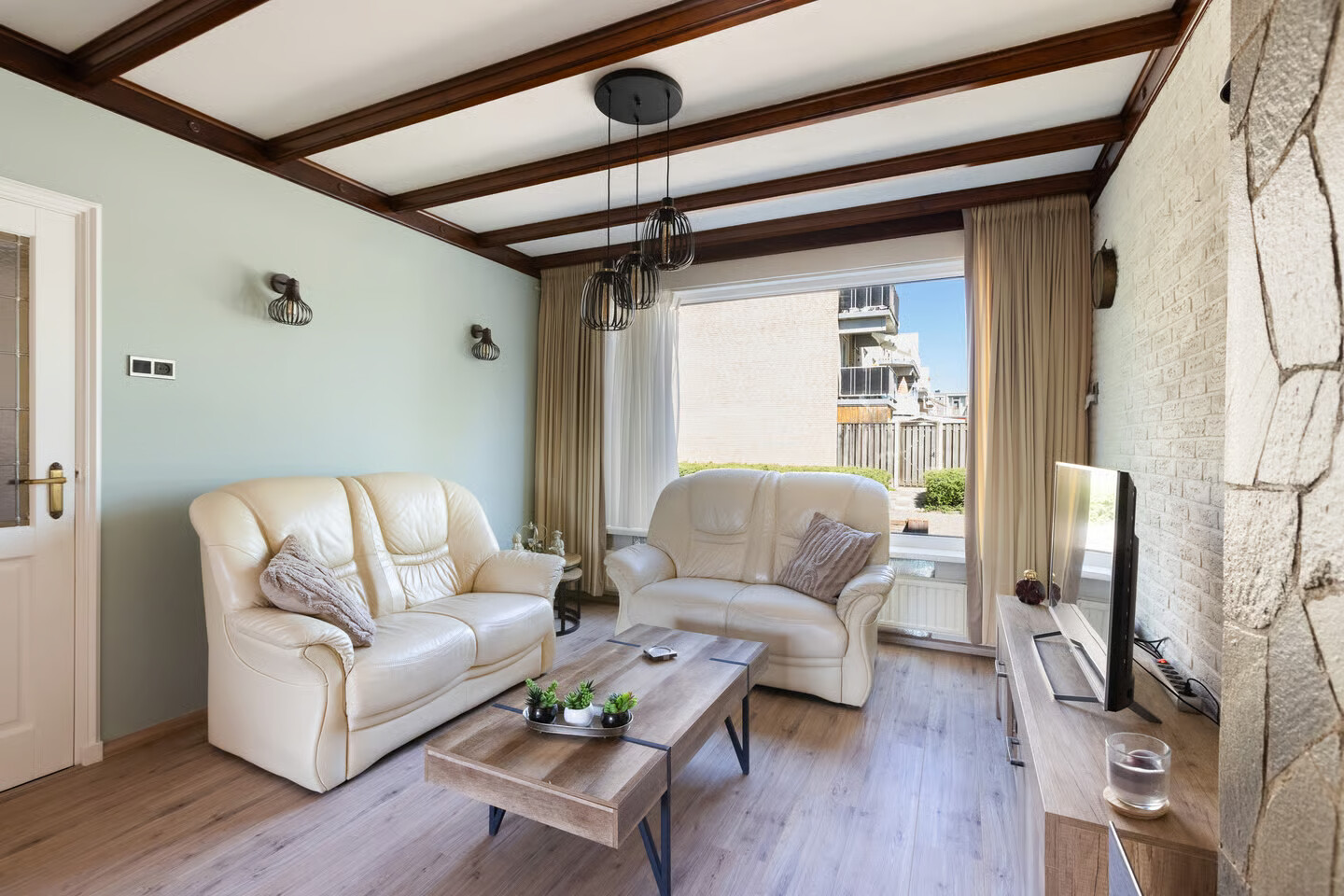 Tussenwoning te koop: Mgr. Frenckenstraat 9, Oosterhout
