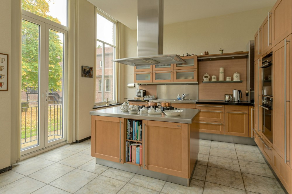 Appartement te koop: Kapucijnenhof 42, Oosterhout