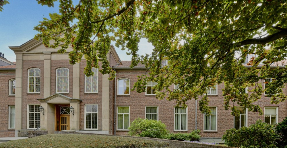 Appartement te koop: Kapucijnenhof 42, Oosterhout